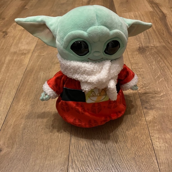 Star Wars Grogu plushy 2022 Mattel new with tags - Picture 2 of 6